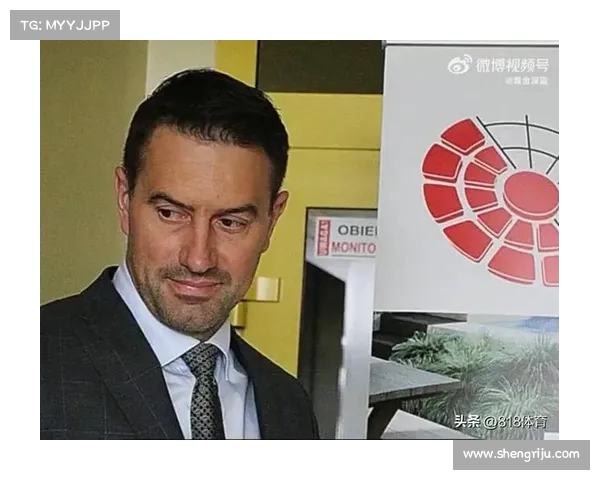 美网现场争议波兰富翁抢球迷签名帽 球员赠礼化解风波